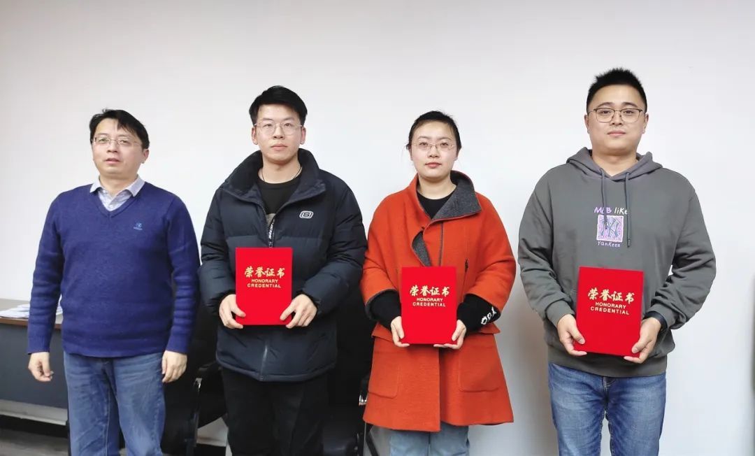 以赛促学展风采 | 天博体育在线登录官网入口产业集团党支部开展“学习二十大、践行‘四敢’精神”党建知识竞赛活动